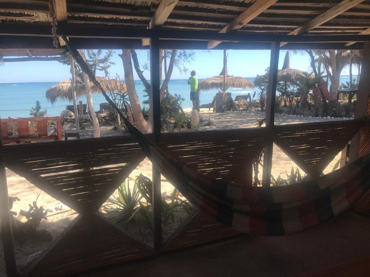 Hotel Mada Surf Ranch Anakao Exterior foto